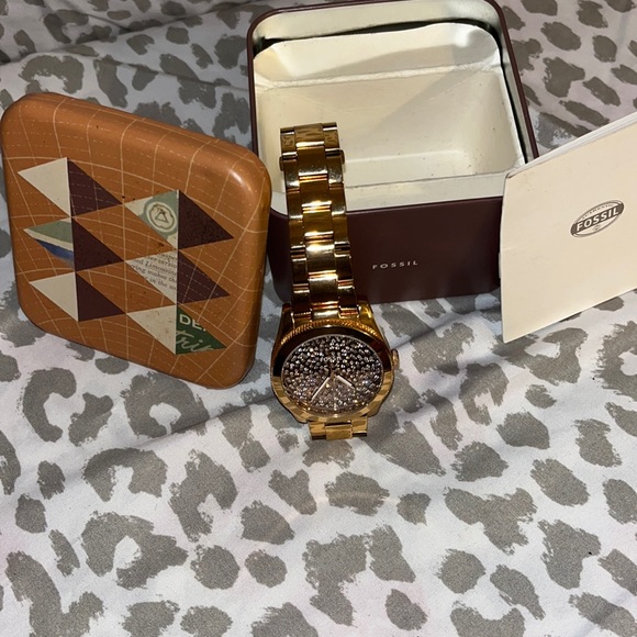 Fossil rose gold Womens watch with box and manual - Picture 1 of 4